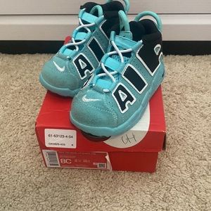Nike Air more uptempo size 8C